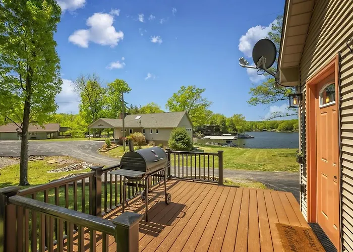Holiday home Family Reunion Paradise 3 Homes Together Marion